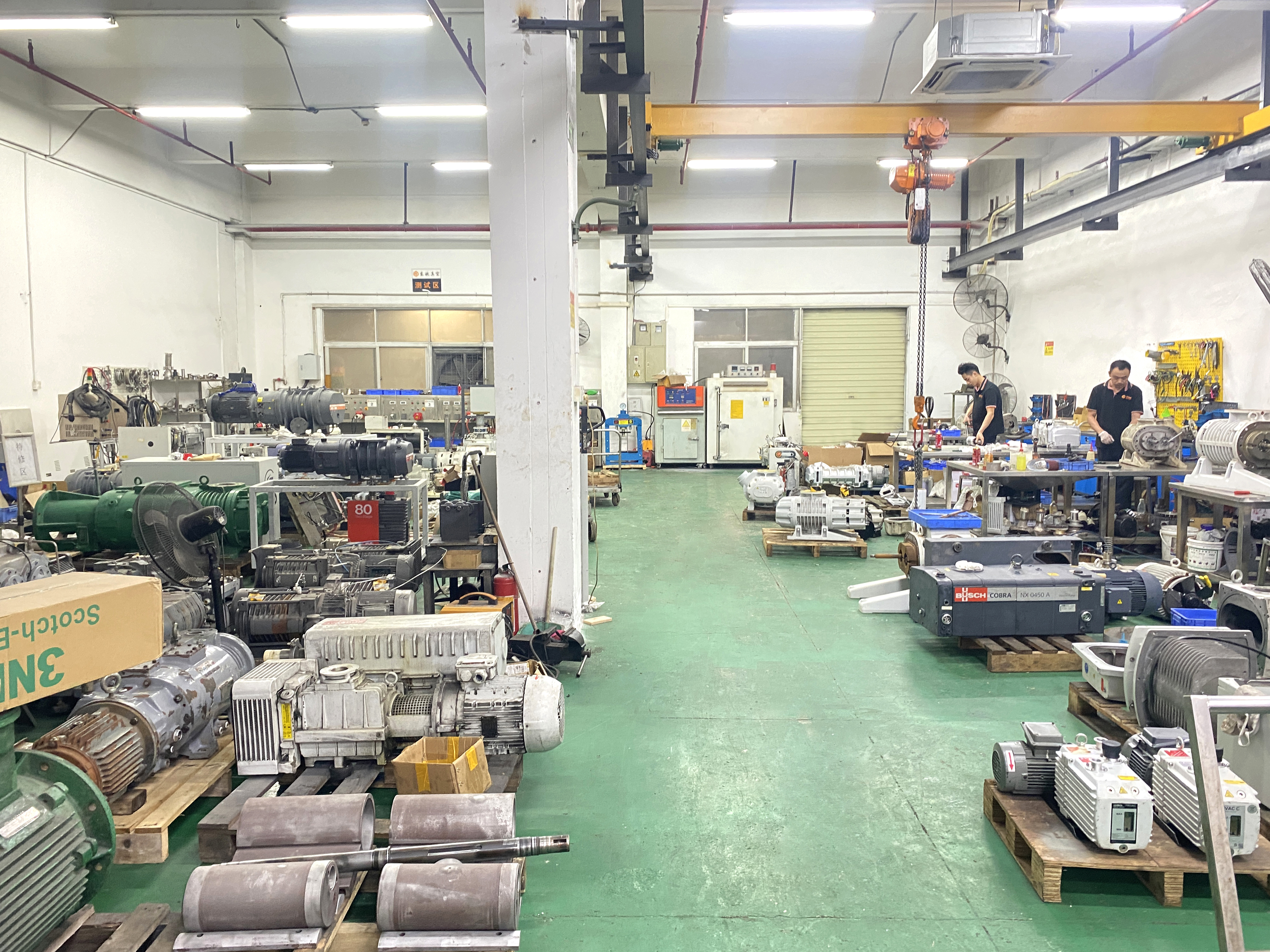 真空泵維修車(chē)間